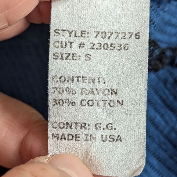 Yoga Works Size Small Blue Black Textured Tunic Handkerchief Hem Long Sleeve - Picture 10 of 10